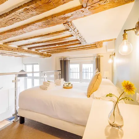 Quiet 1br 4p - Quartier Du Mail Apartment *